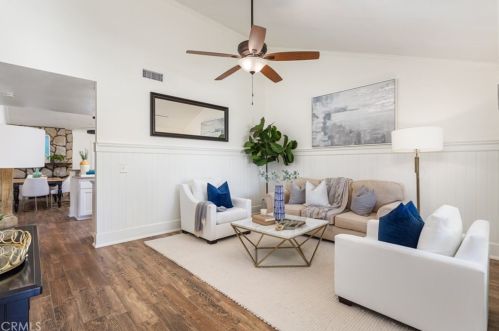 5042 Doanoke Ave, Irvine CA  92604-2407 exterior