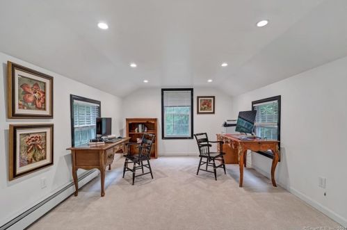 291 Spring Hill Rd, Upper Stepney CT  06468-2143 exterior