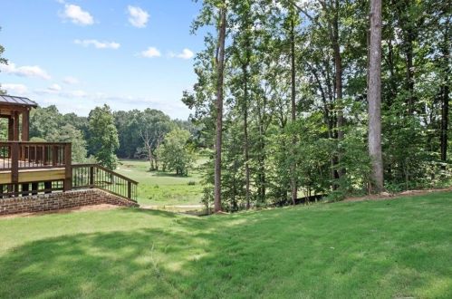 185 Grandmar Chase, Holly Springs GA  30115-6498 exterior