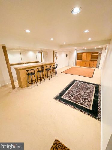 2245 52 St, Philadelphia PA 19131-2312 exterior