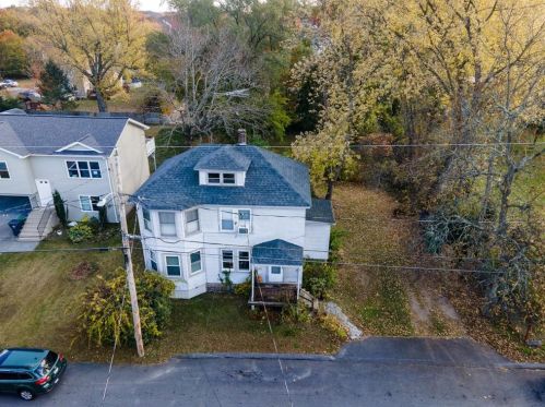 74 Pontiac St, Warwick, RI 02886-0759