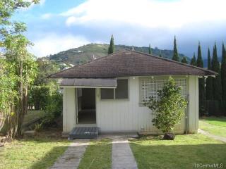 1936 Vancouver Dr, Honolulu HI  96822-2450 exterior