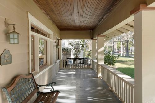 4465 5th St, Riverside CA  92507-4110 exterior