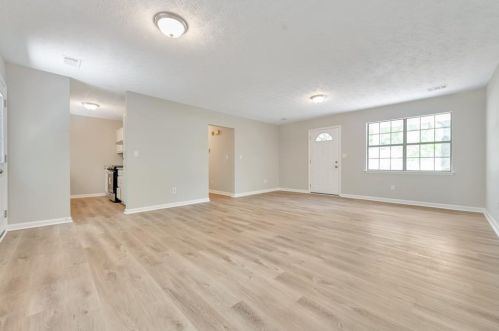 109 Clifford Ct, Stockbridge GA  30281-3007 exterior