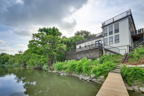 4401 Clarke Dr, Fort Worth TX  76135-2104 exterior