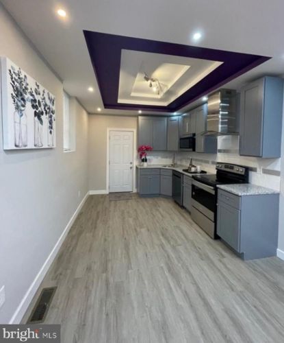 4516 13th St, Philadelphia, PA 19112-0012