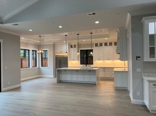 68 Mountain View Ave, Los Altos, CA 94024-3135