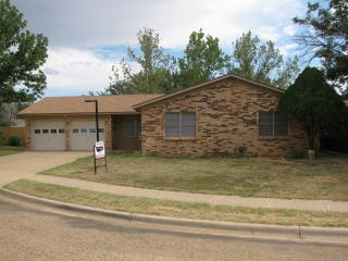 5710 15th St, Lubbock TX  79416-5219 exterior
