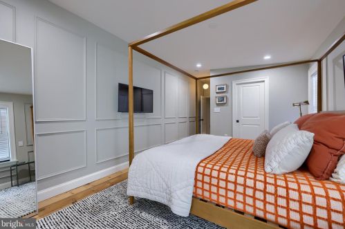 330 Mary St, Lancaster PA  17603-3328 exterior