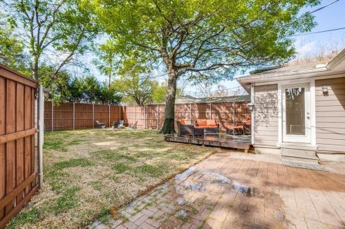 6322 Anita St, Dallas TX  75214-2615 exterior