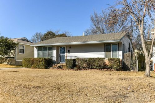 3800 Lafayette Ave, Fort Worth, TX 76107-4033