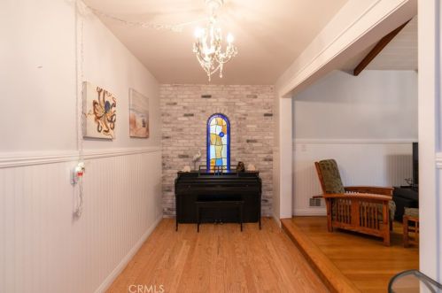 1391 2nd Ave, Upland CA  91786-3223 exterior