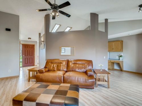 3231 Black Oak Dr, Saint Paul MN  55121-2334 exterior