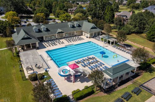 2414 Cotton Gin Row, Jefferson GA  30549-8811 exterior