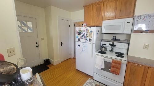 6 Charles St, Unity, NH 03743-3107
