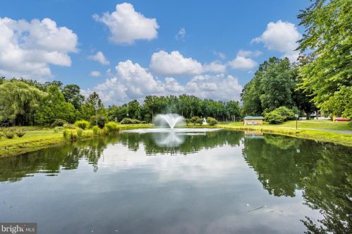 15115 Interlachen Dr, Silver Spring MD 20906-5636 exterior