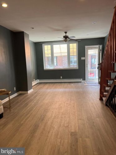 2537 Camac St, Philadelphia PA  19148-4311 exterior