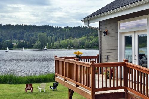 5174 Bayview Rd, Langley, WA 98260-9789