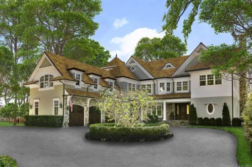 18 Red Top Rd, Riverside, CT 06878-2617