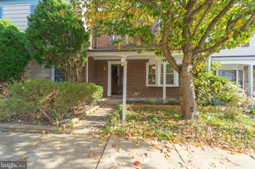 2116 Mager Dr, Herndon, VA 20170-4386