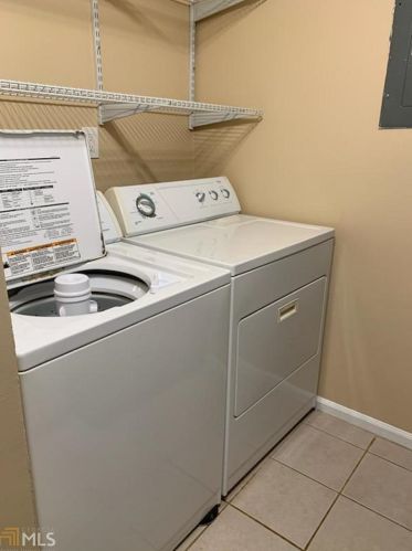 3425 Bayshore Dr, Atlanta GA 30340-4240 exterior