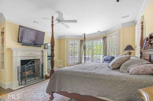 150 Beverly Rd, Atlanta GA  30309-2656 exterior