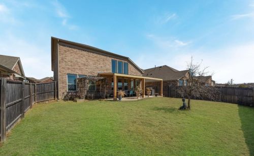 3820 Mustang Ave, Garland TX 75048 exterior