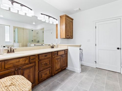 201 Bluebonnet Ct, Fort Worth TX  76035-5861 exterior