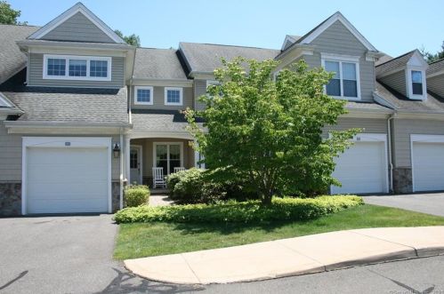 27 Bradford Walk, Farmington, CT 06032-4530
