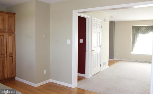 638 Royal View Dr, Lancaster PA  17601-2871 exterior