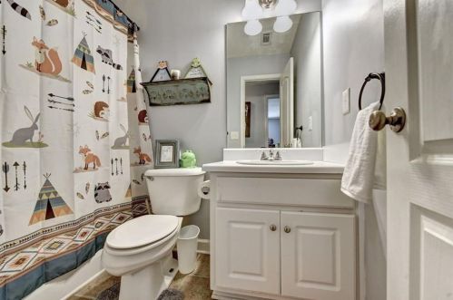 191 Laurel Oaks Ln, Jefferson GA  30549-5590 exterior