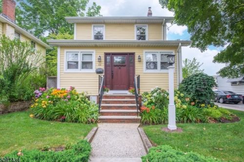 11 Comley Pl, Bloomfield, NJ 07003-2706