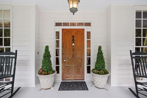 2839 Dover Rd, Atlanta GA  30327-1209 exterior