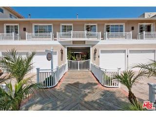 135 Montana Ave, Santa Monica CA  90403-1060 exterior