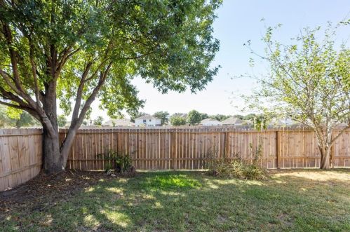 1230 Gibbons Ct, Richmond TX 77471-2485 exterior