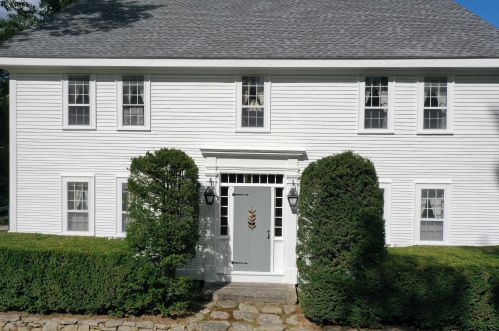 127 Odell Rd, Sandown, NH 03873-2224