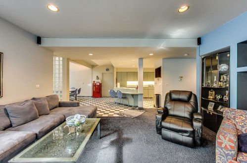 6 Dunsinane Ln, Bannockburn IL  60015-1500 exterior