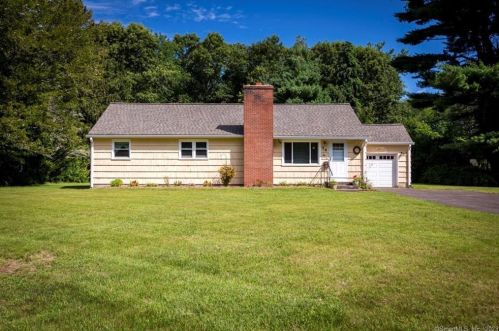 74 Four Bridges Rd, Somers, CT 06071-1523