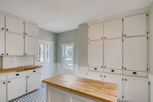 715 Cherokee Ave, Saint Paul MN  55107-2513 exterior