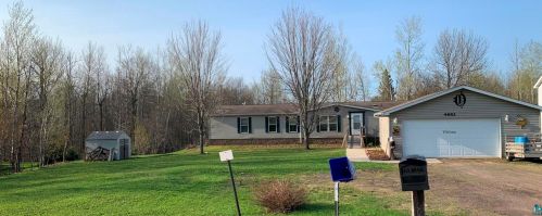 4882 Oak Ridge Dr, Duluth, MN 55811-1729