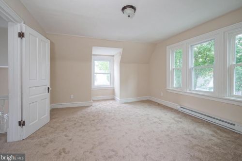 114 Ctr St, Camden NJ  08109-2201 exterior