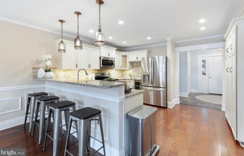 728 Oak Grv Cir, Severna Park MD 21146-4219 exterior