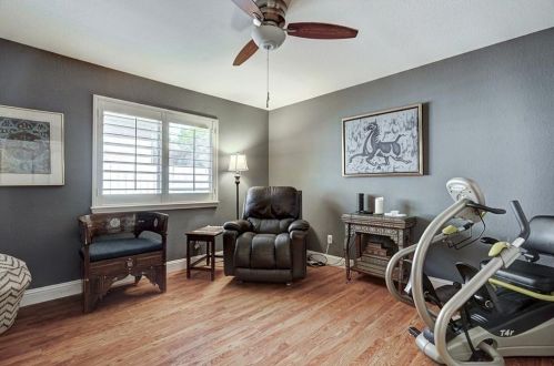 6408 Convict Hill Rd, Austin TX  78749-2348 exterior