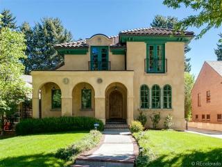 370 Dahlia St, Denver, CO 80220-5714