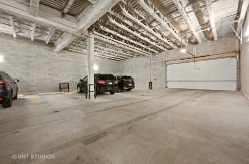 3154 Southport Ave, Chicago IL  60657-3225 exterior
