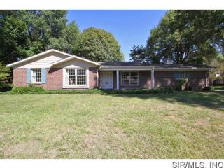 105 Fox Creek Rd, Belleville, IL 62223-3109