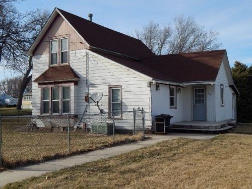 211 Douglas St, Randolph, NE 68771-1708