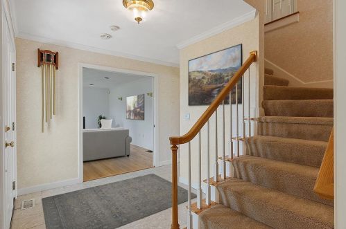 126 Broad St, Hollis, NH 03049-6026