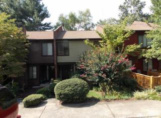 986 Salisbury Sq, Charlottesville, VA 22901-3759