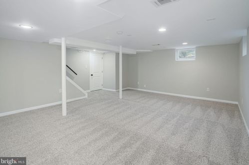 450 Elm Ave, Tavistock NJ  08033-2645 exterior